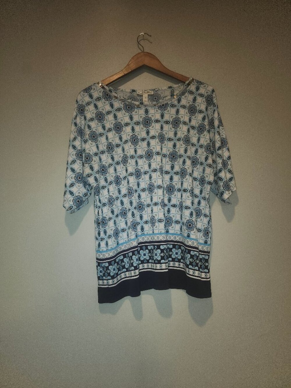 Patterned Blue Blouse